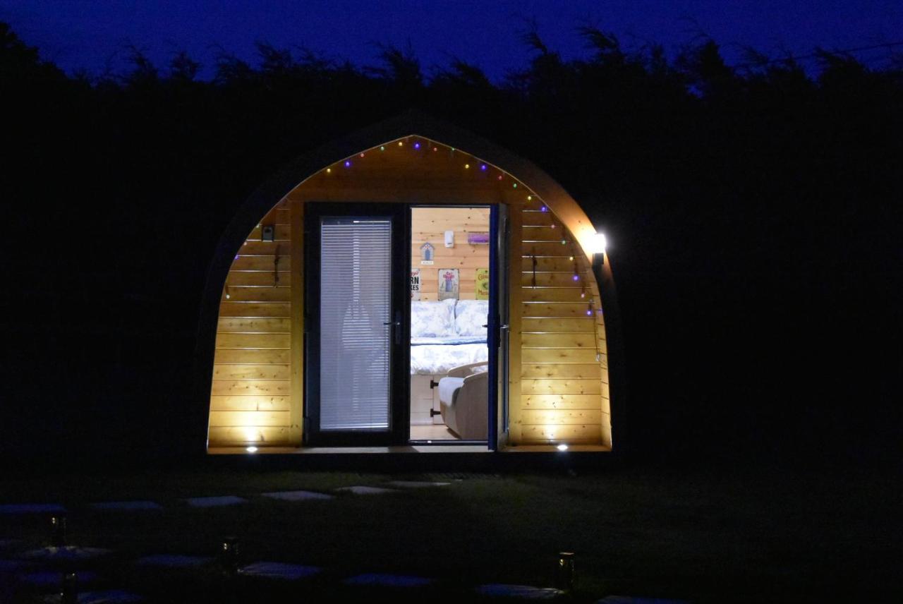 Lanterns Shepherds Huts & Glamping Hotel Happisburgh Ngoại thất bức ảnh