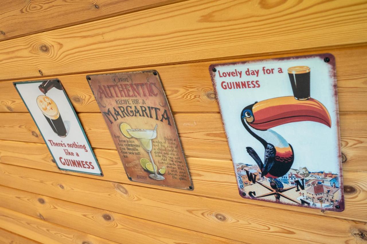 Lanterns Shepherds Huts & Glamping Happisburgh Ngoại thất bức ảnh